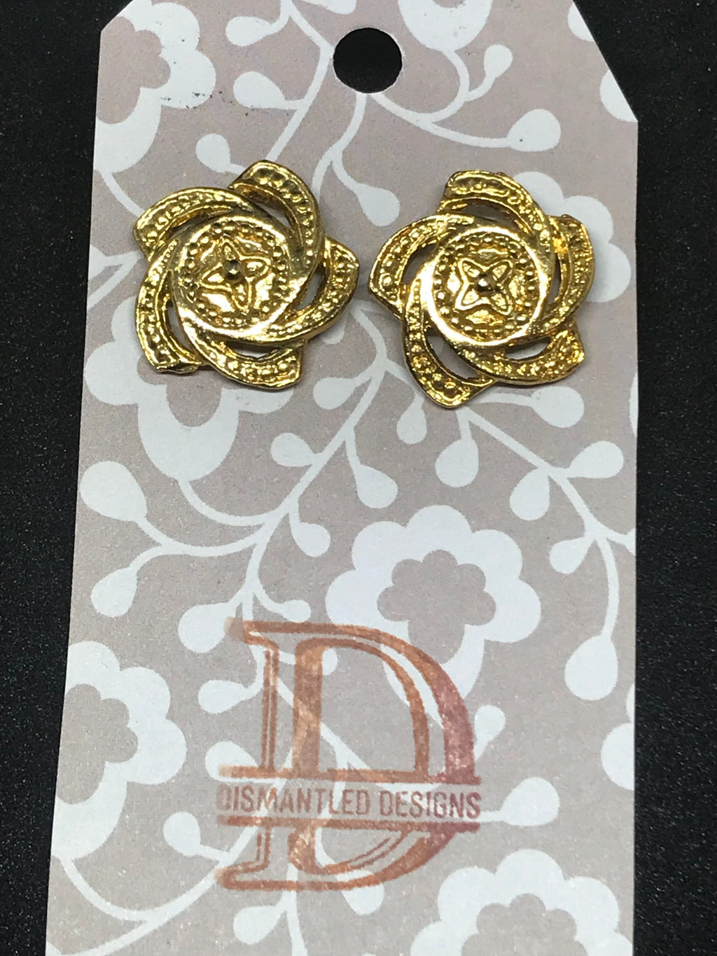 Vintage gold tone floral rose earrings